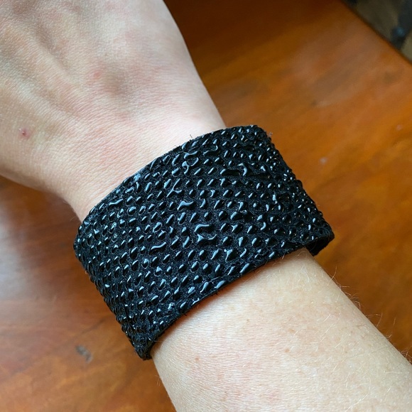 Black Leather Wrist Cuff Bracelet - Picture 3 of 5